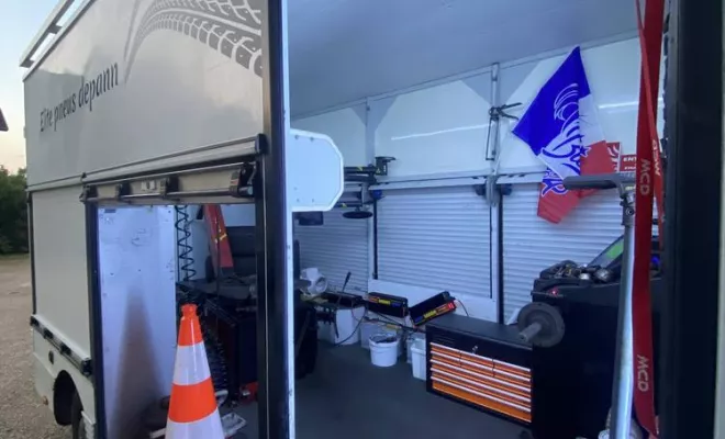 Garage, Versailles, Élite Pneus Dépann